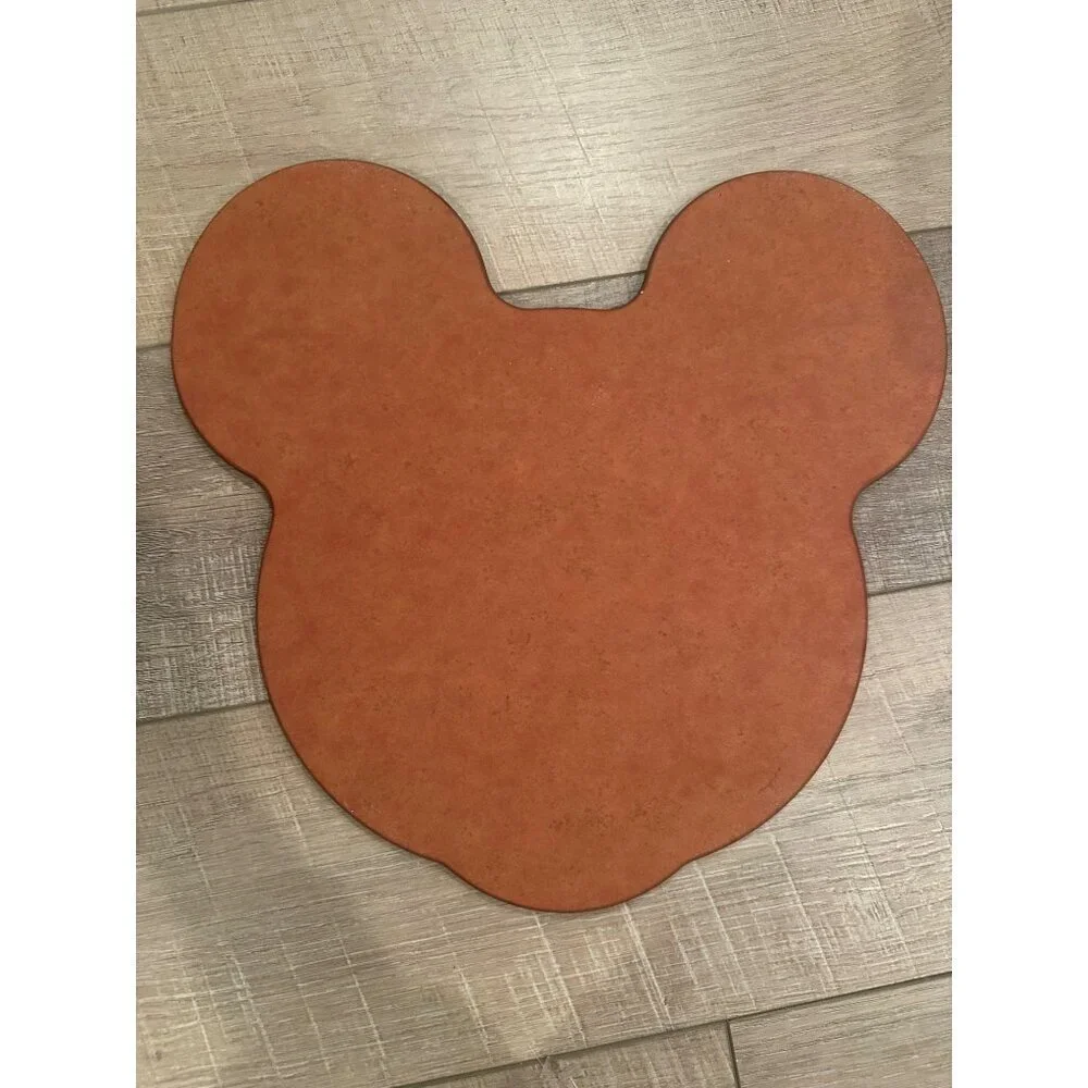 DISNEY MICKEY MOUSE CUTTING BOARD